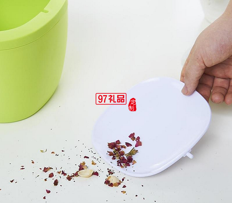 培訓(xùn)機構(gòu)定制案例   廣告收納筒