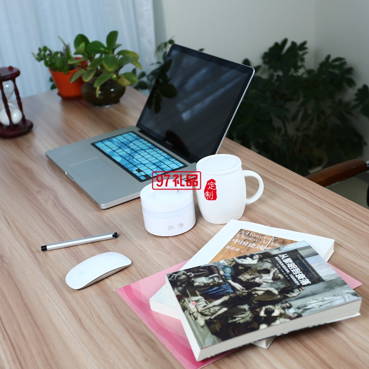 無線供電套裝 底座+支架+杯子+香薰機(jī)定制公司廣告禮品