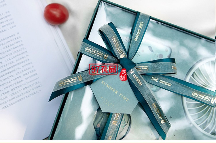 華為定制清涼夏季手持風(fēng)扇移動(dòng)電源套裝送客戶禮品