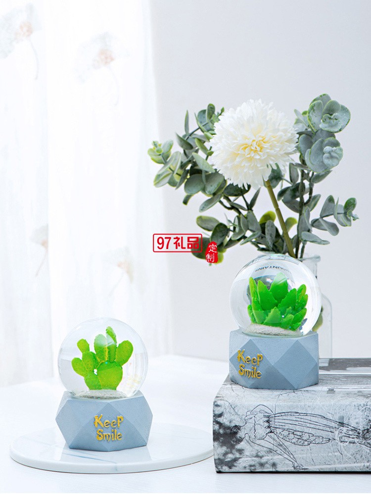 現(xiàn)貨簡(jiǎn)約樹(shù)脂水晶球工藝品裝飾擺件