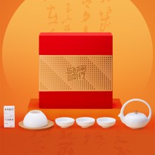 把中秋的溫柔調(diào)進(jìn)香里，拆開就是滿屋團(tuán)圓氣一禮盒藏盡中秋月