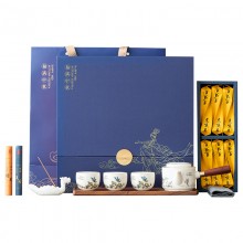 千里共嬋娟嫦娥中秋套裝桂香漫過窗臺(tái)時(shí)，月光已在禮盒里釀好了甜