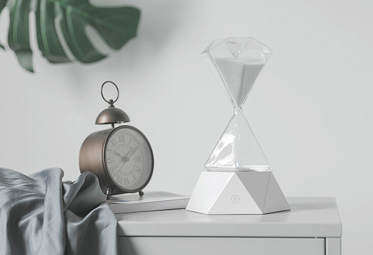 如何挑選適合企業(yè)需求的高級商務禮品定制方案